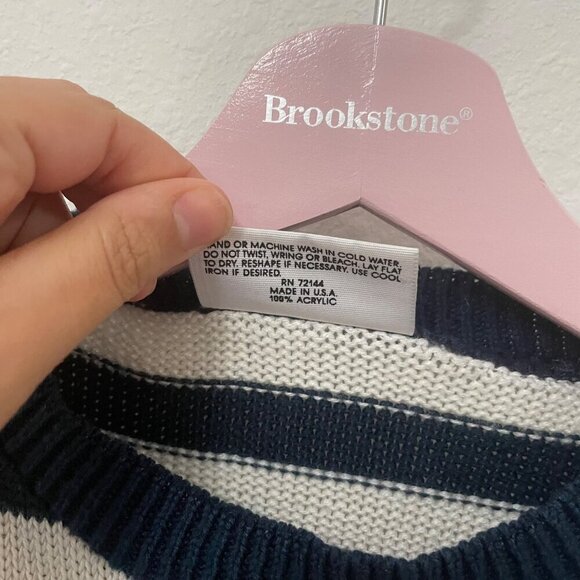 Vintage Indian Harbour USA Americana Striped Sweater Size S - Picture 3 of 4